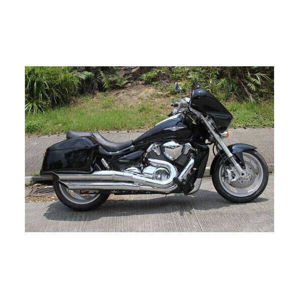 M109r quick release discount saddlebags